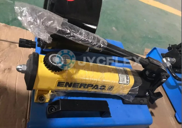 manual hose crimping.jpg