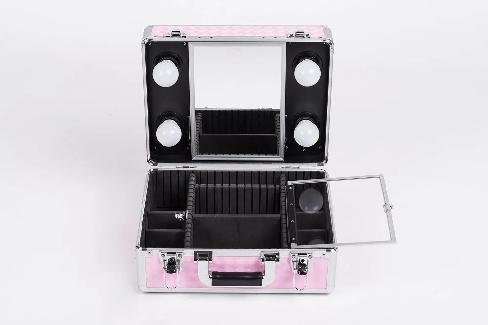 small makeup case with lights