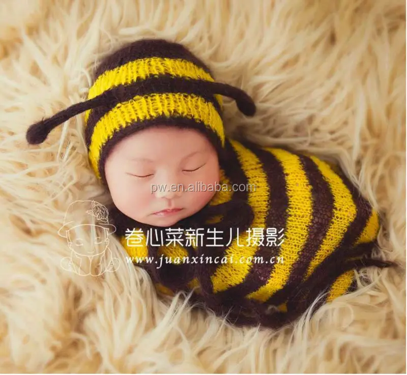 

Bee Style Hand Knit Bonnet and Sack full set Newborn Baby photo props Hat And Cocoon Photography Prop Set