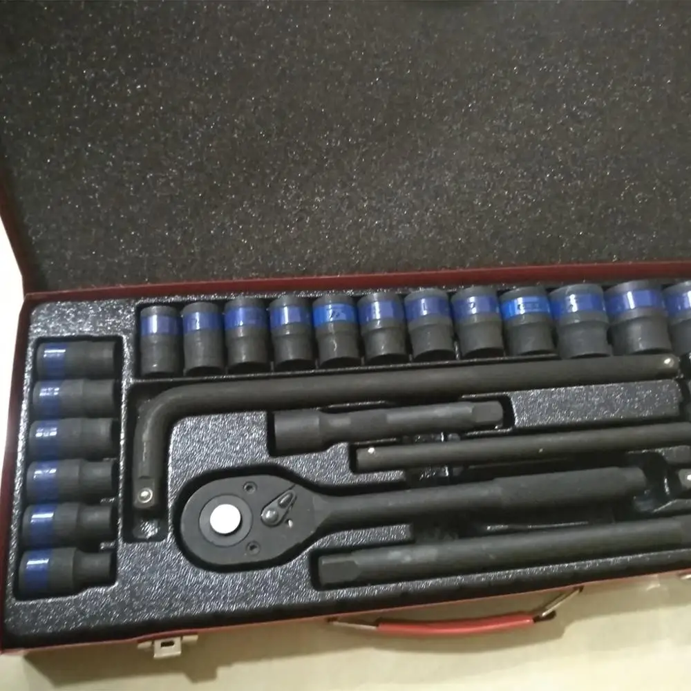 
24pcs phosphating socket set in steel box TF-6016 