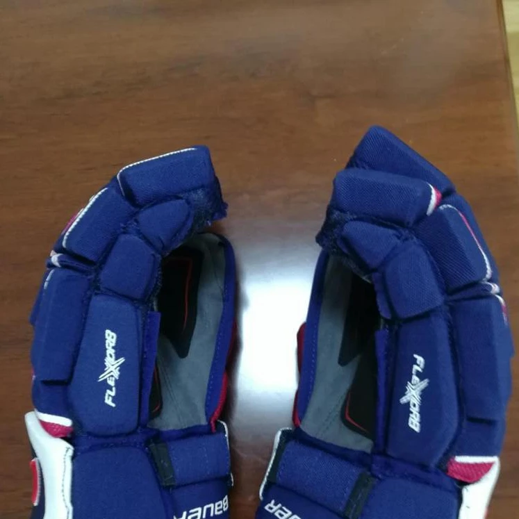 
Pro Senior Player 1S Ice Hockey Glove Blue red black wholesale in stock and OEM available 