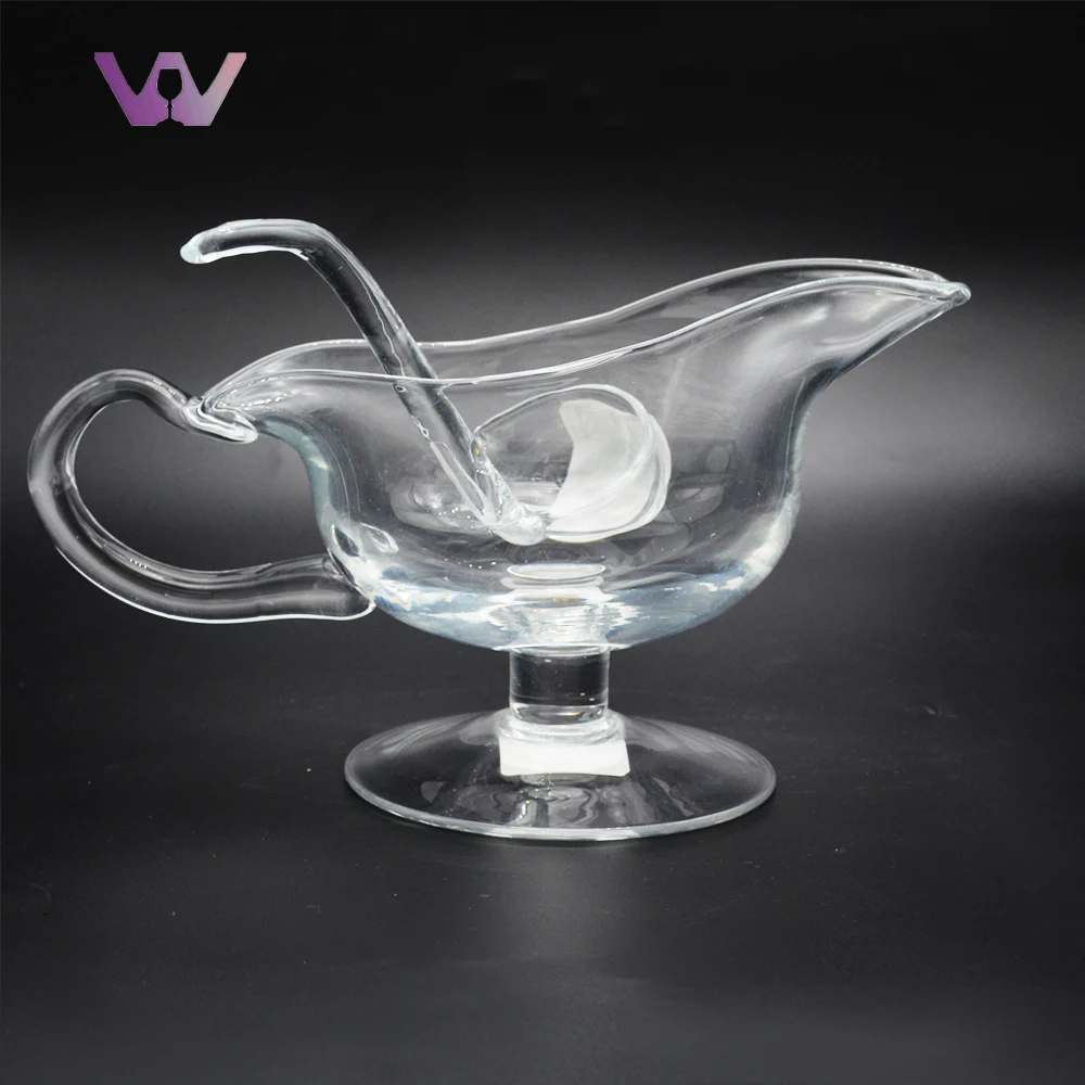 Personalized Design 0.4l Food Safty Grade Gravy Boat For Restaurant Or