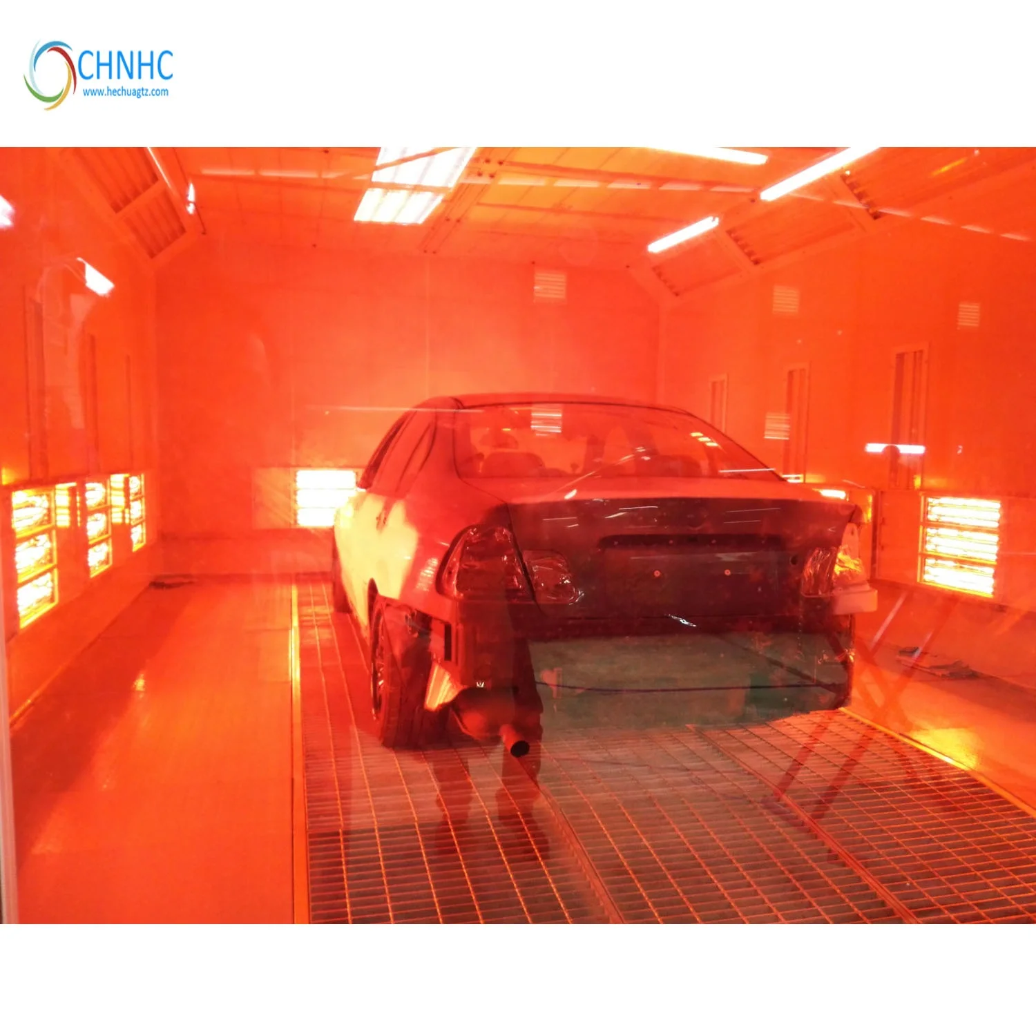 Auto Oven Spray Painting Booth With Intake And Exhaust Fan Infrared