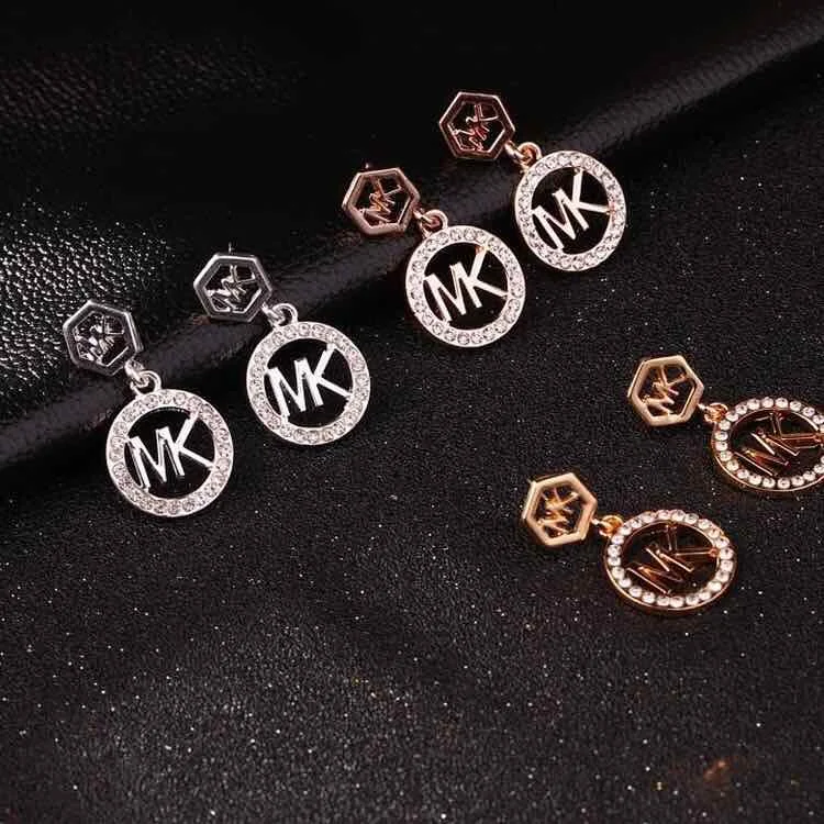 za fashion jewelry letter stud earring M5141-5