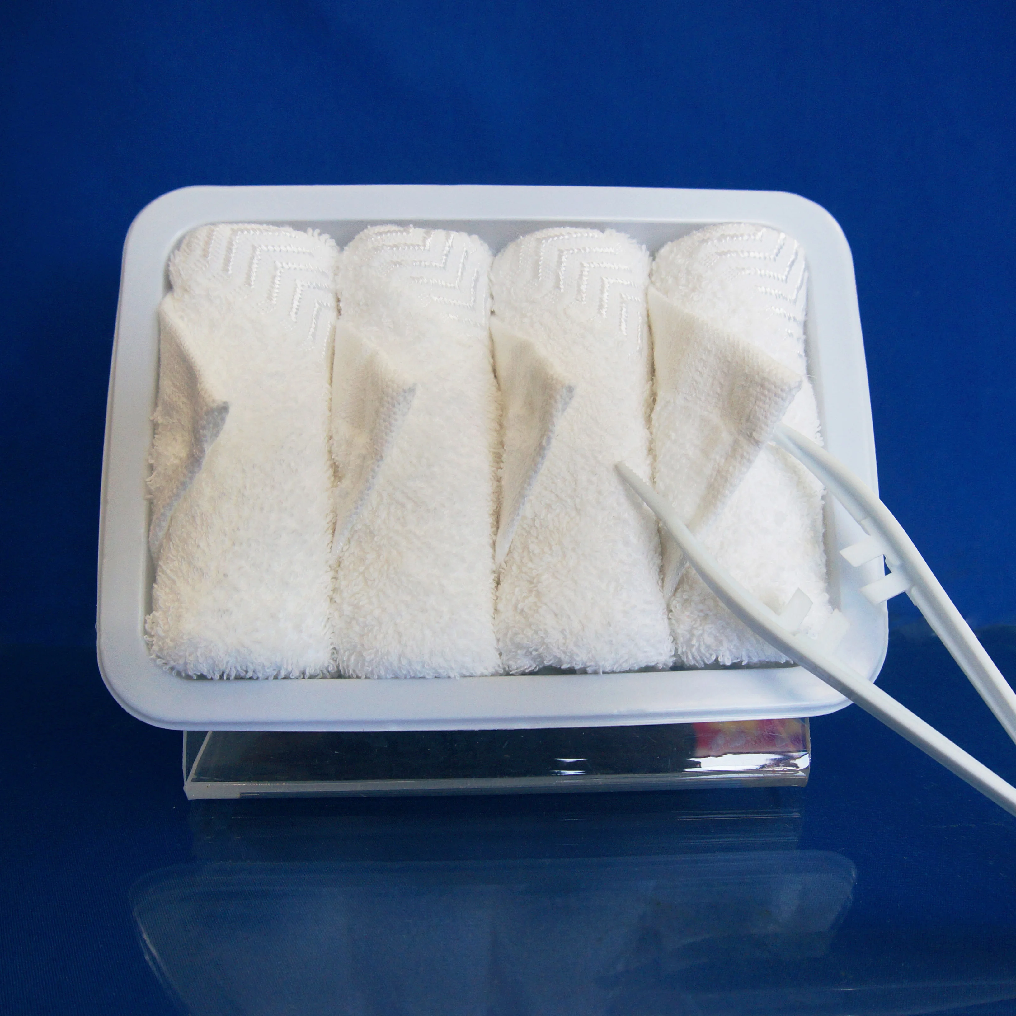 棉无味一次性热和冷毛巾