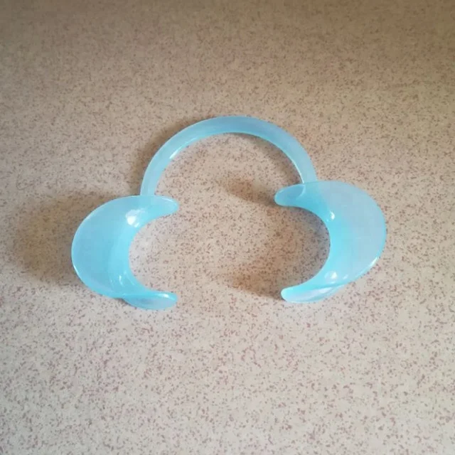

Dental C shape teeth whitening intraoral cheek lip retractor, Clear;blue