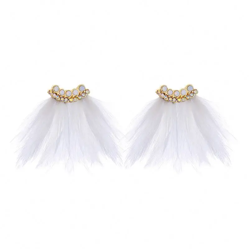 

2019 new studs Fan Shape Feather Stud Earring