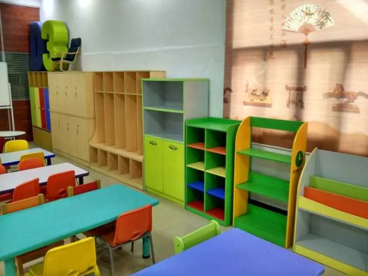 children bookshelf showroom