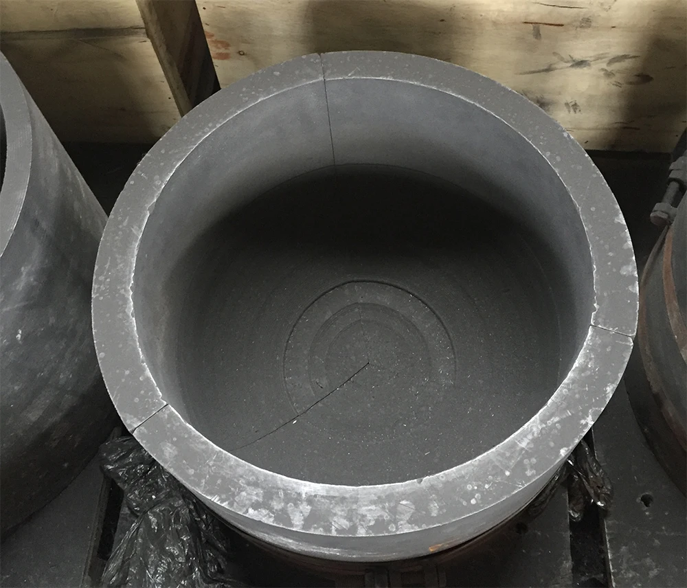 用于熔化钢的大尺寸石墨坩埚