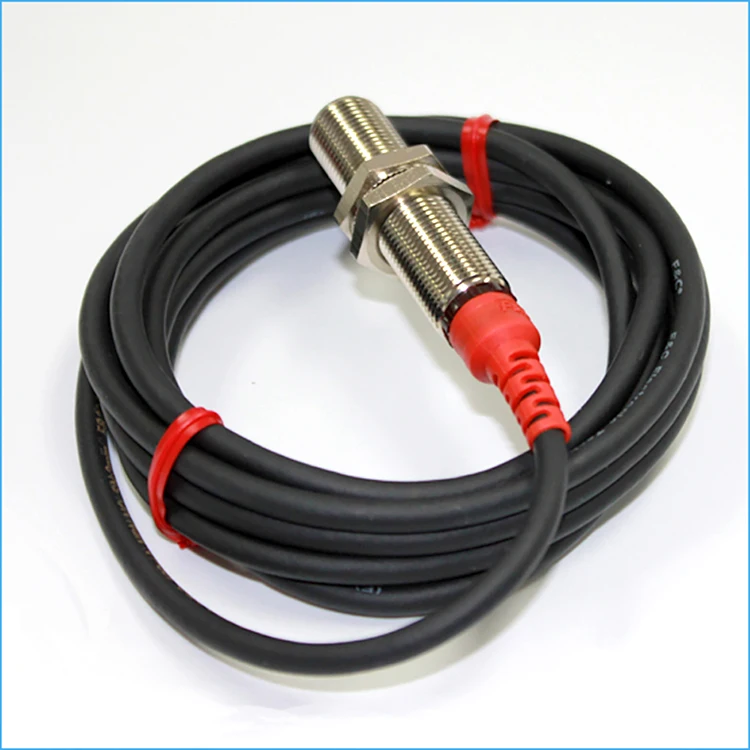 2 Wires 110V AC Proximity Switch Manufacturer Normal Open