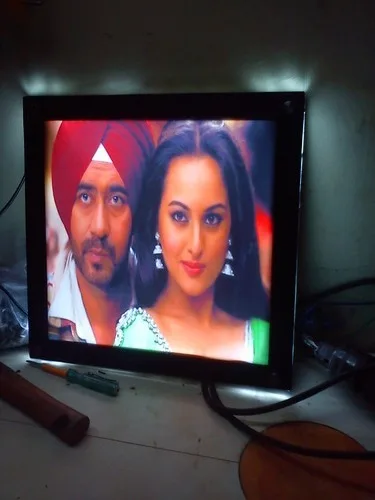 Advertising manufactured outdoor led aluminum display light box illuminated round light box sign on wall and pole