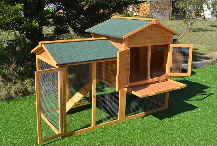 wooden chicken coop1.jpg