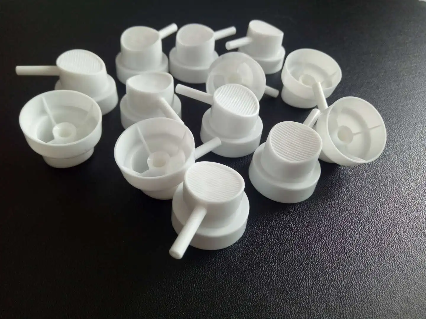 Customized Various Plastic Spray Nozzles For Aerosol Cans Buy Nozzle