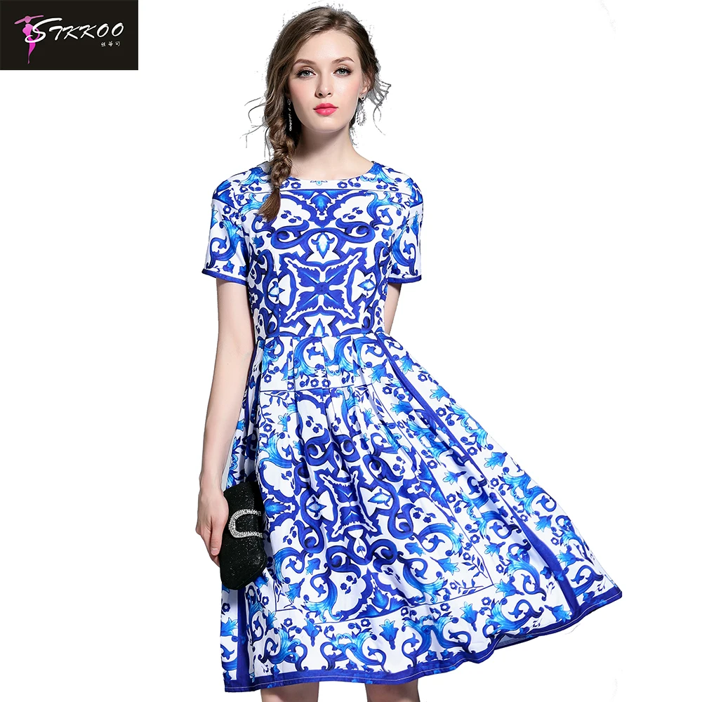 

Wholesale Women Vintage Print Short Sleeve Dress, Retro print