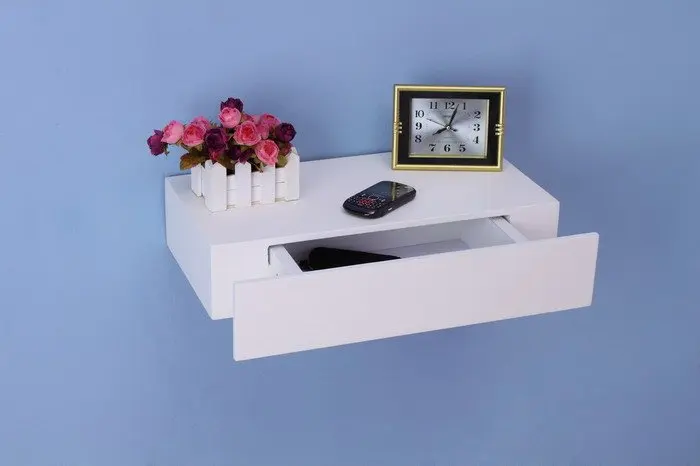 Plataforma Flotante De Madera Con Cajón Para El Almacenamiento