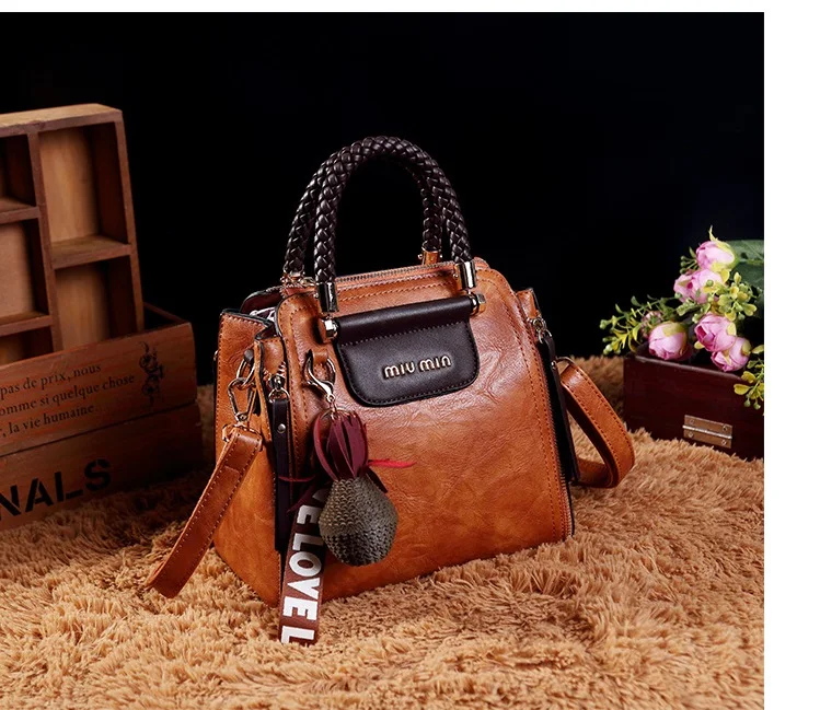 China Supplier Fashion Women Trendy Ladies Handbag Daraz Online Shopping New Design Autumn Lady