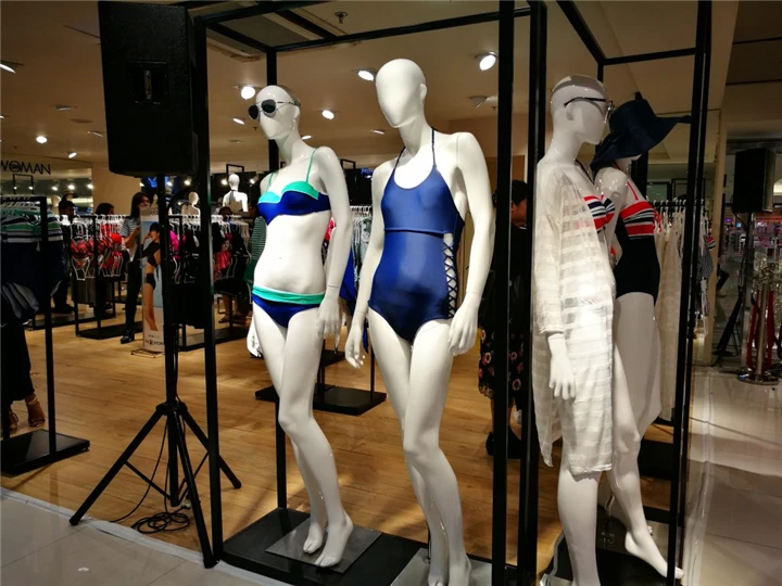 Bikini Retail Display Custom Swimwear Department Store Shop Fitting
