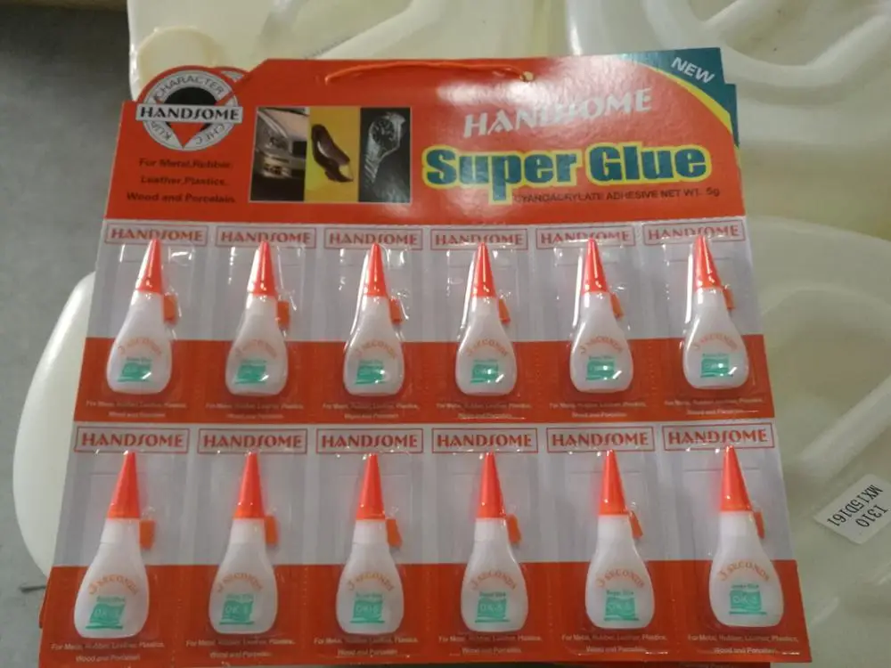 thumbnail image 2 of BLOC Strong Bond Super Glue Pack - 3g Tubes For Glass, Wood, Plastic, Rubber, Metal 2 of 4