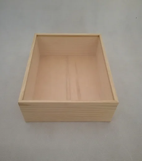 
Solid wooden pine Box with a Clear Acrylic Sliding Lid 