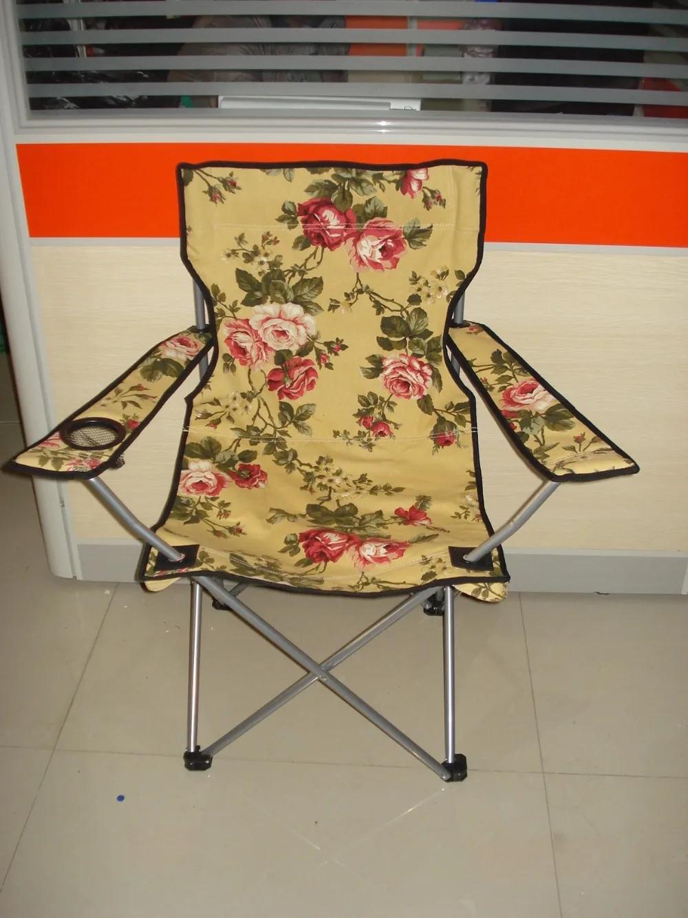 Amazon Hot Selling Best Quality Folding Floral Canvas Camping Chair
