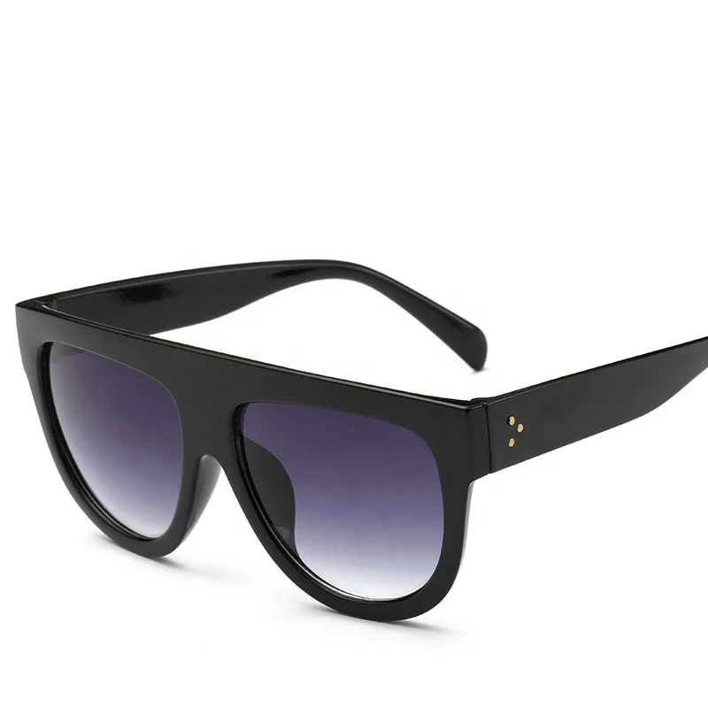 

2019 New Fashionable Oversized Fashionable Gradient Retro Womens Sunglasses
