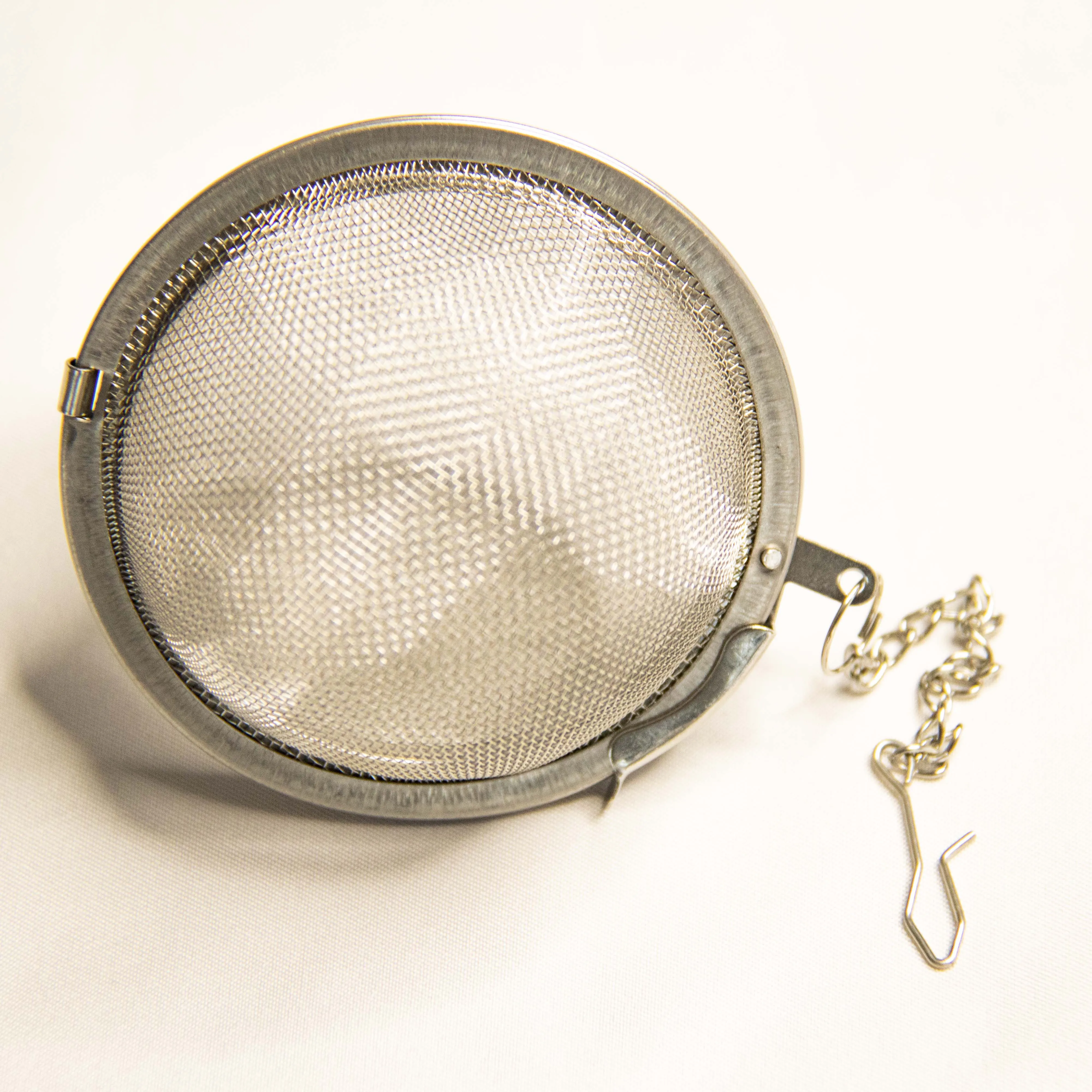 

Tea Bags Stainless Steel Wire Mesh Tea Ball Infuser Filter Loose Tea Leaves Strainer