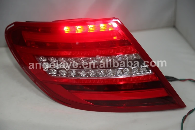LED Tail Lamp For Mercedes-Benz C-Class W204 C180 C200 c260 C300 C63 2012-2013 year Red White Color CN
