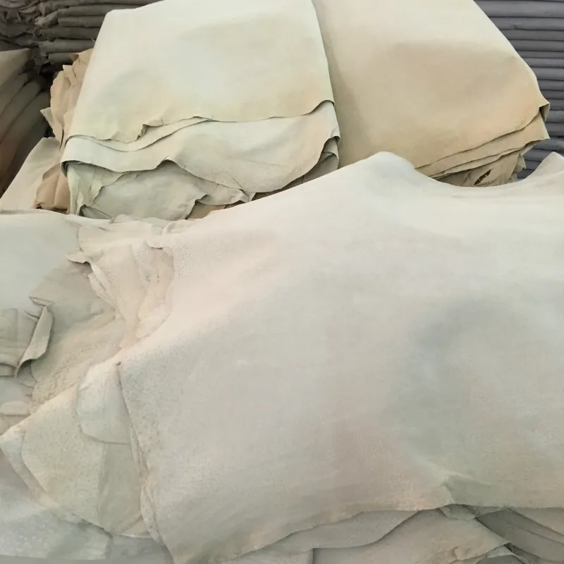 
Beige color pig split leather for shoes lining insole bags gloves etc 