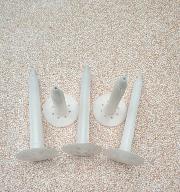 Insulation Nail With Outer Plastic Fastener Inner Steel Pin Nail