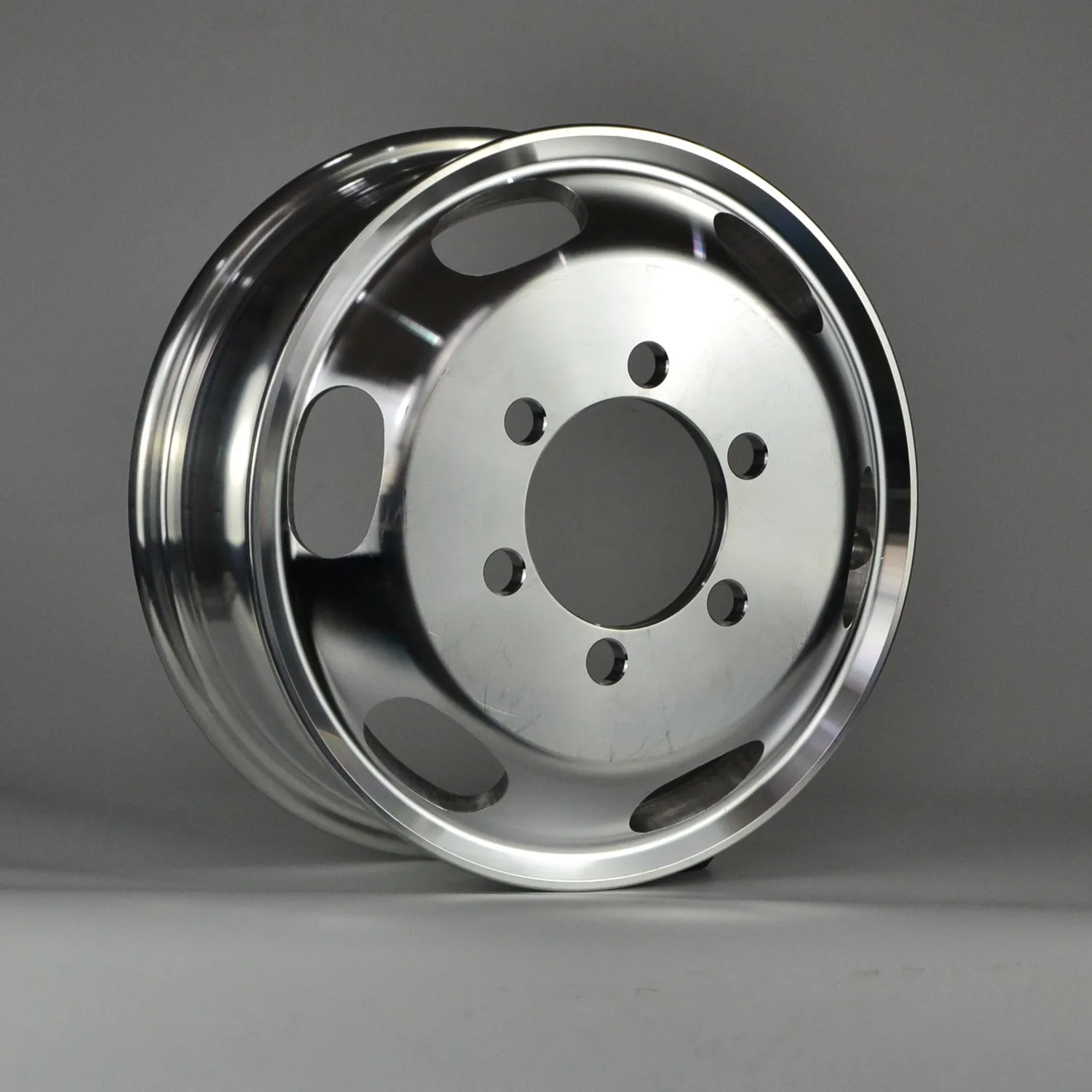 
19.5*7.5 bus PCD 275 commercial aluminum alloy wheel 