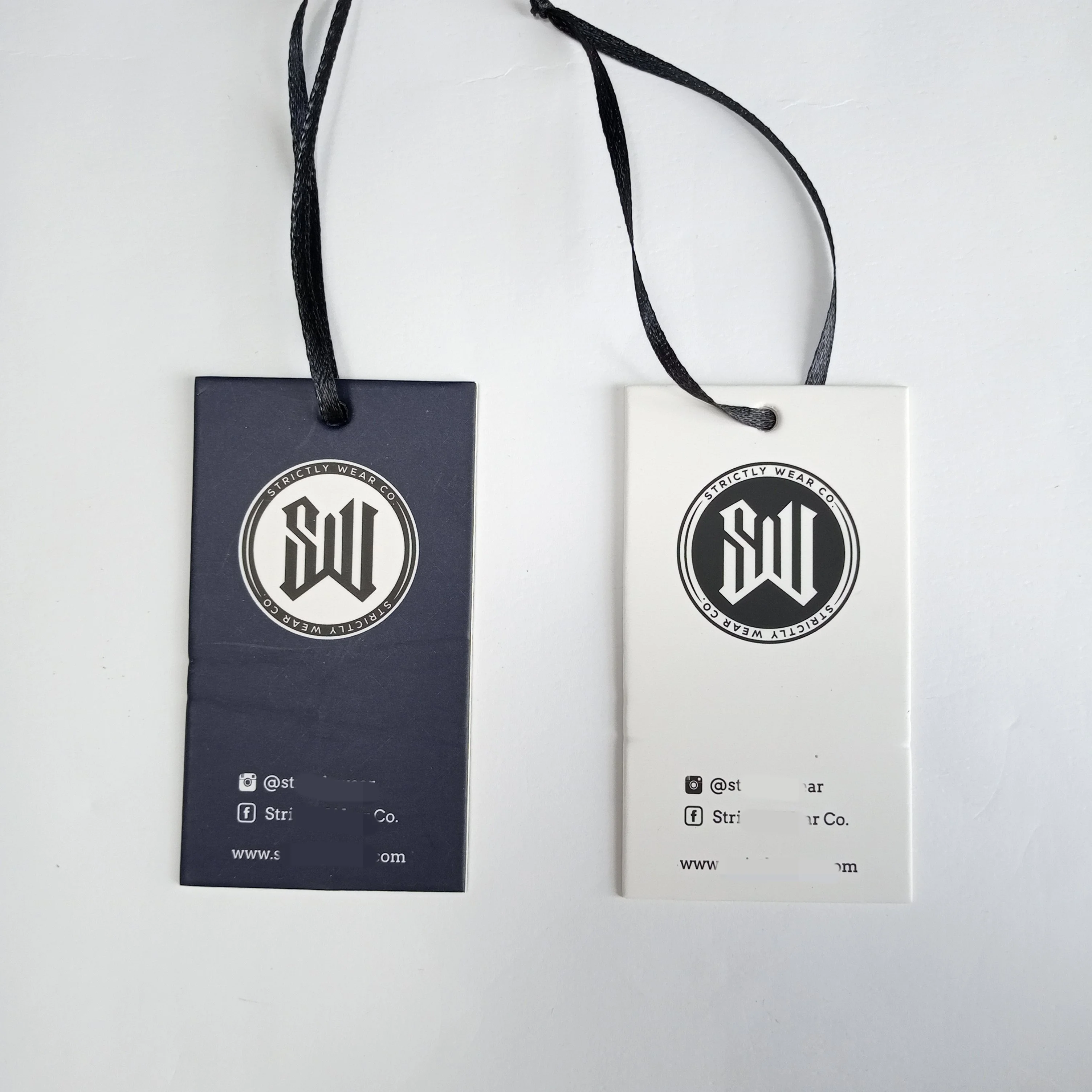 

High quality custom thick paper garment hang tag with customer logo printing, Customized color