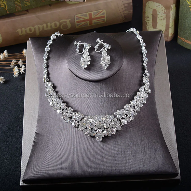 

AAA Zircon Jewelry Set Cluster Necklace Drop Earrings Wedding Bridal Gift