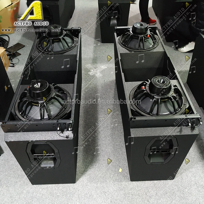 J8 & Jsub Dual 12" Line Array And J Sub Triple 18" Bass J8 Line Array