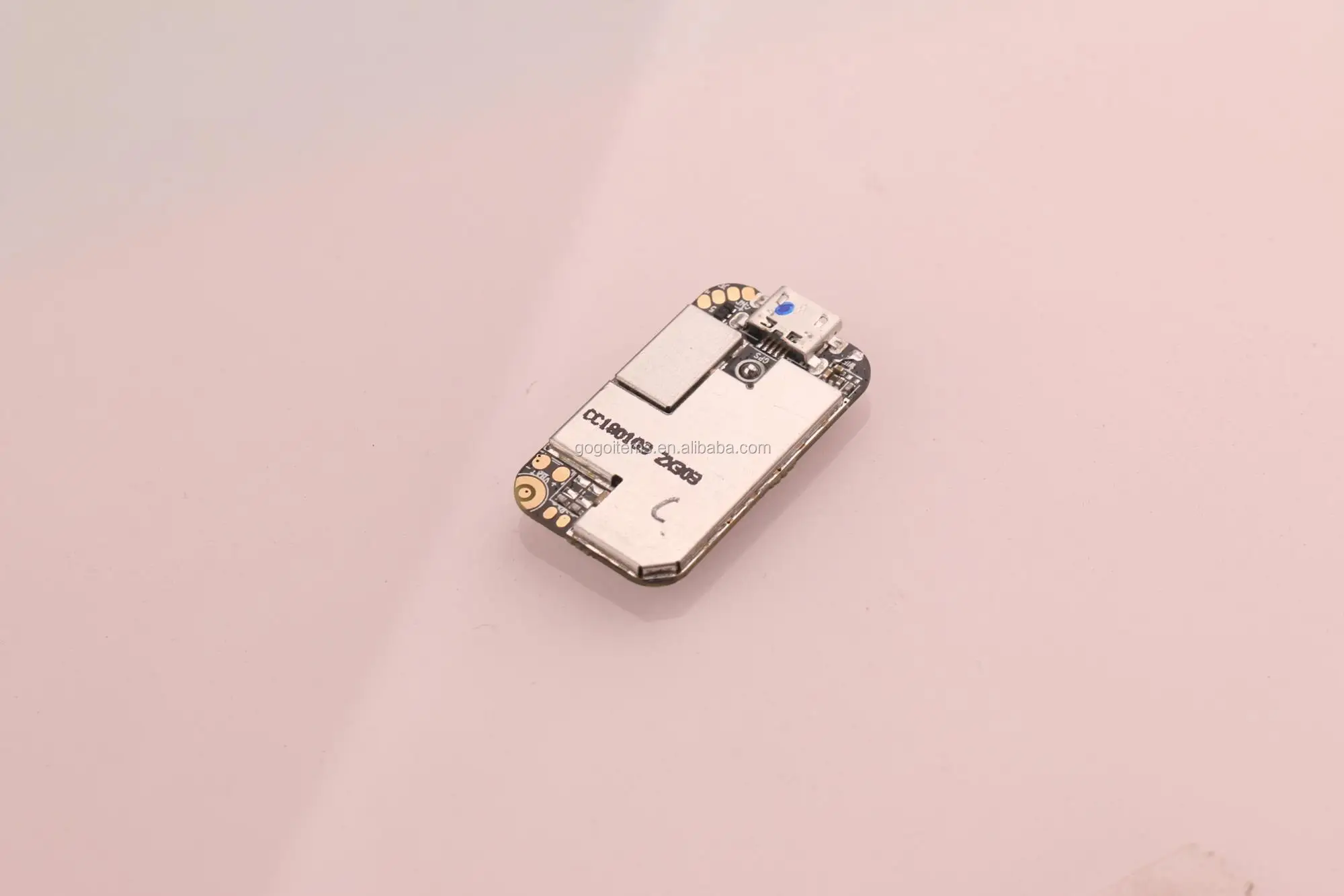 2018 Trending Products Micro Sim Card Long Time Standby Gps Tracker