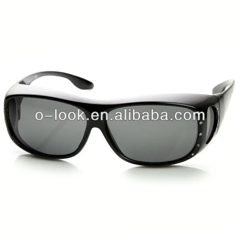 sunglasses with an o on the side