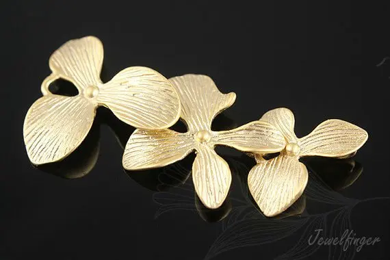 Triple petals orchid - Matt gold plated