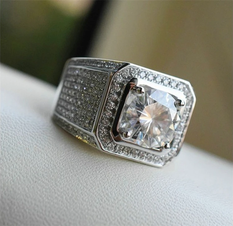 New Arrival Paved Setting Full Diamond Ring Shiny Diamond Men's Finger Ring Wholesale