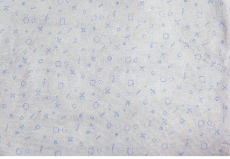 Baby swaddle A001_08