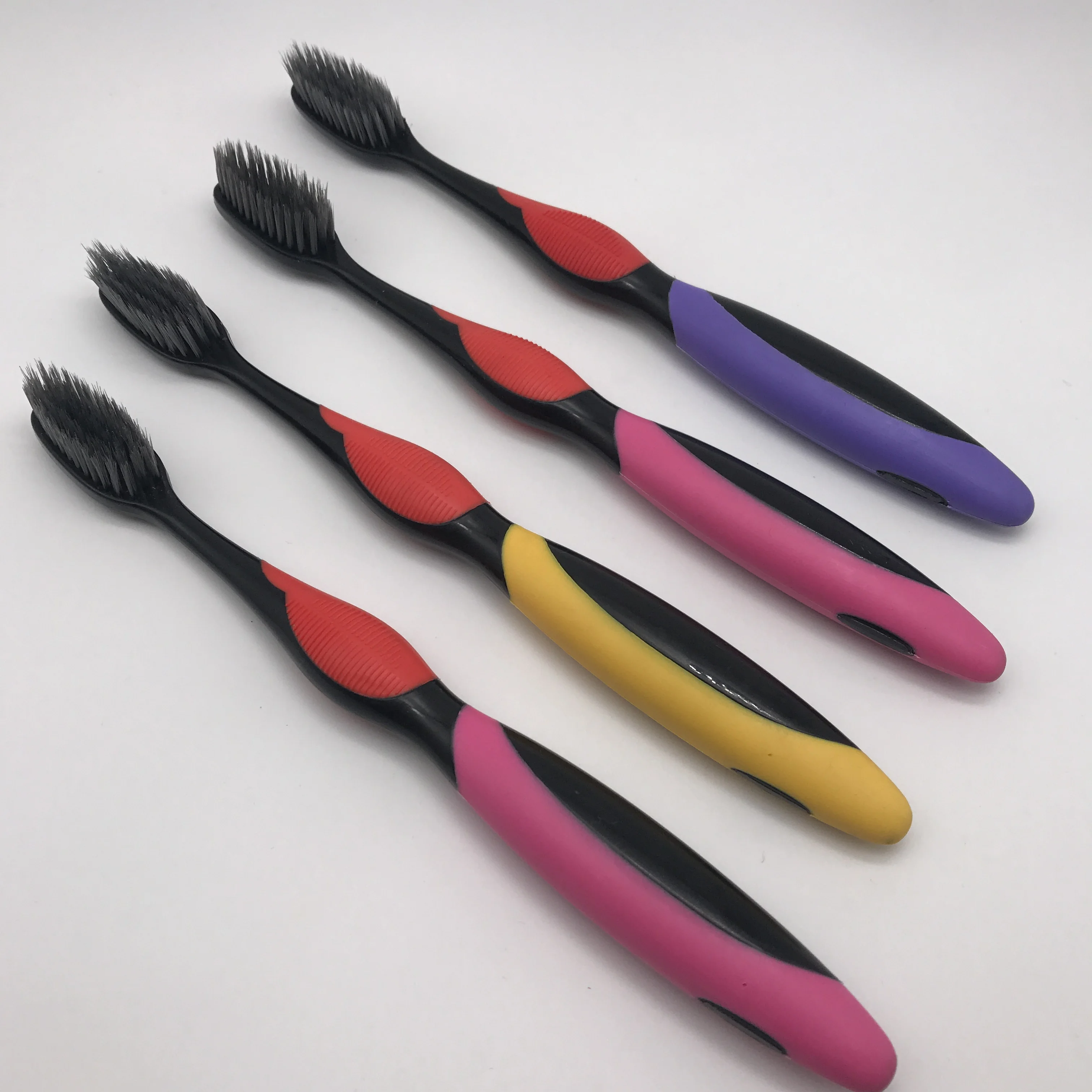 
folding travel toothbrush 