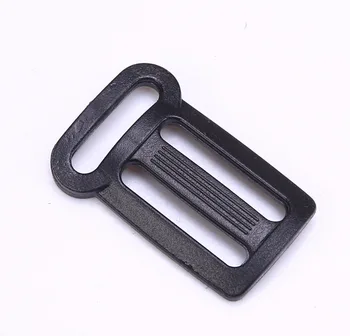 plastic backpack clips