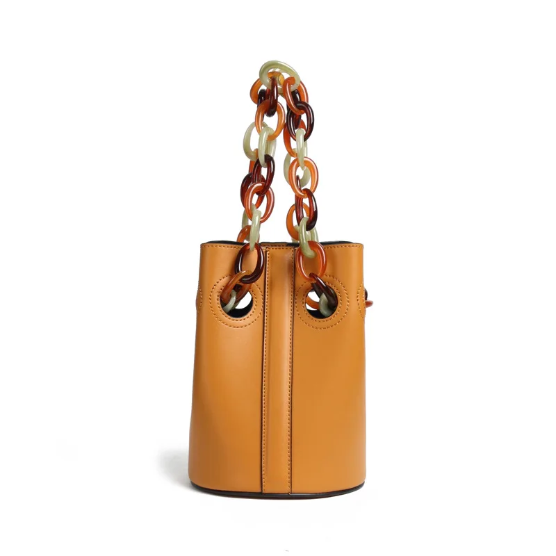 

European and American new niche design scrub bucket bag shoulder bag with acrylic chain