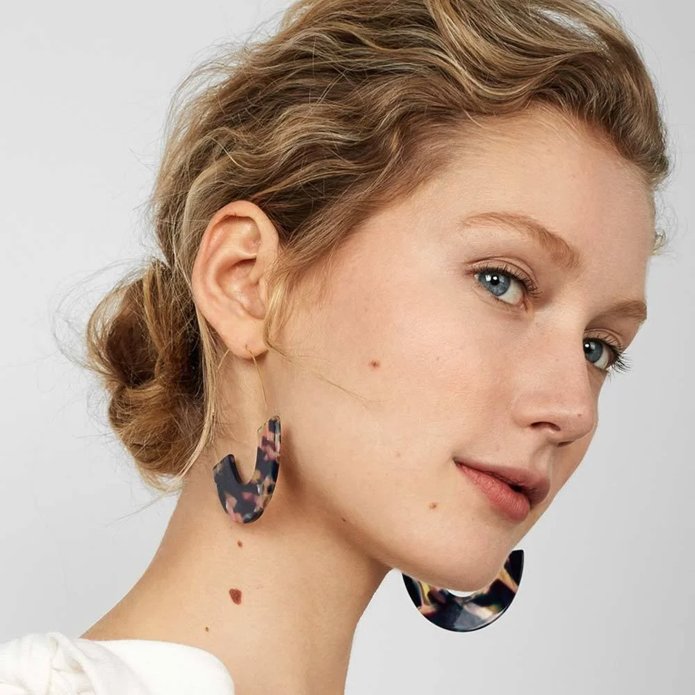 

Popular Leopard Geometry Acrylic New Design Acetie Acid Acrylic Acetate Women Large Hook Earrings Acetic Acid Earrings 2019