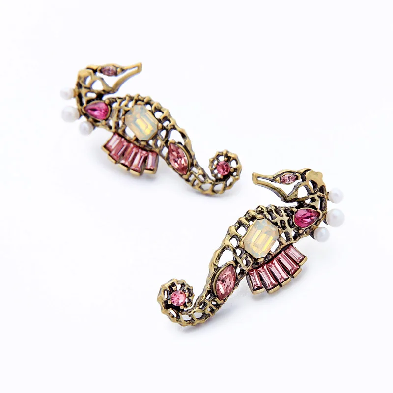 New Personality Creative Sea Jewelry Vintage Hollow Seahorse Pearl Pink Crystal Gemstone Stud Earrings