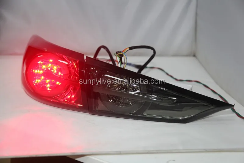 LED Tail Lam For MAZDA 3 Axela 2015  TW
