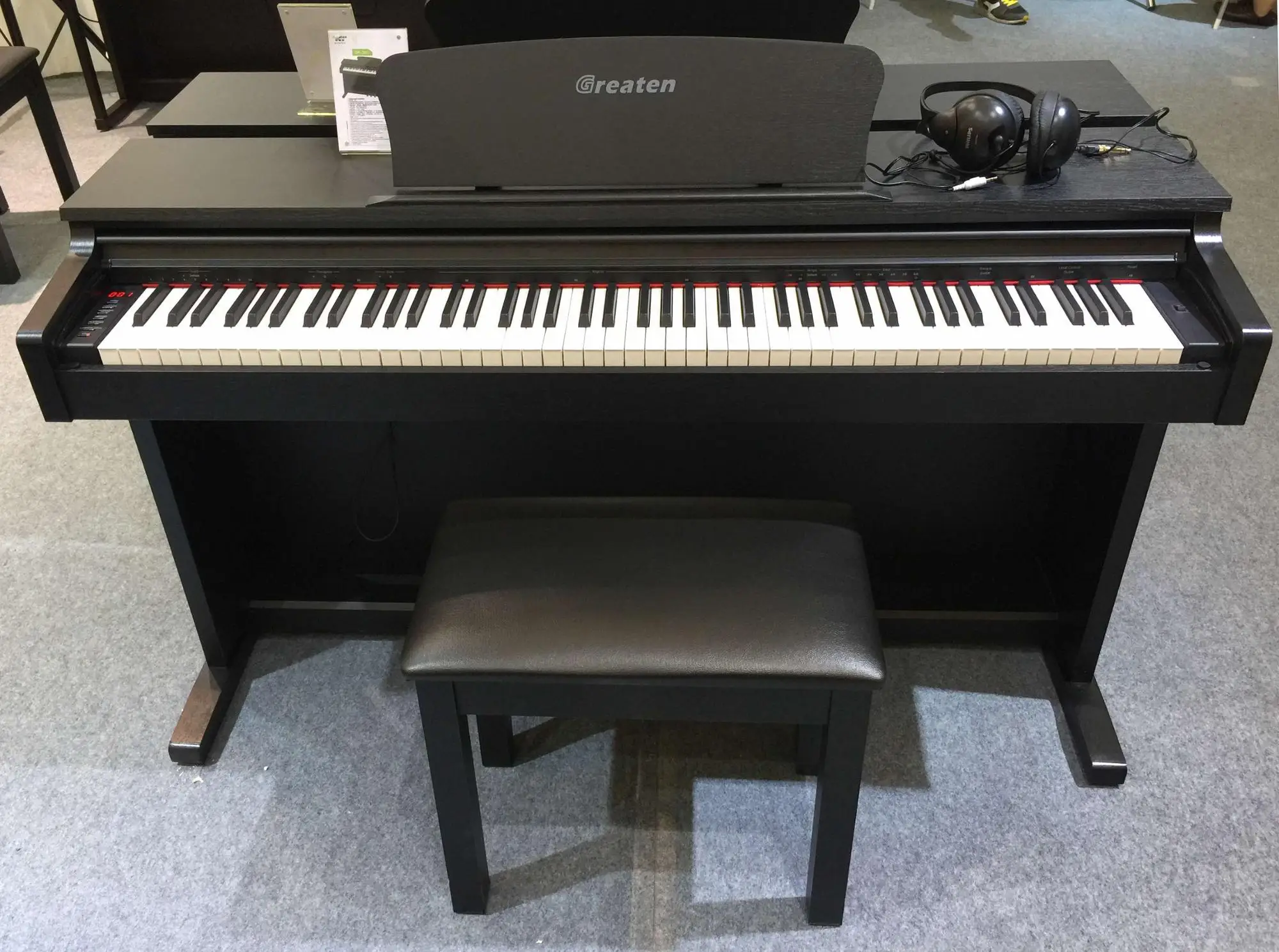 Grand Digital Piano 88 Hammer Action Keyboard,189 Polyphony,3 Colors