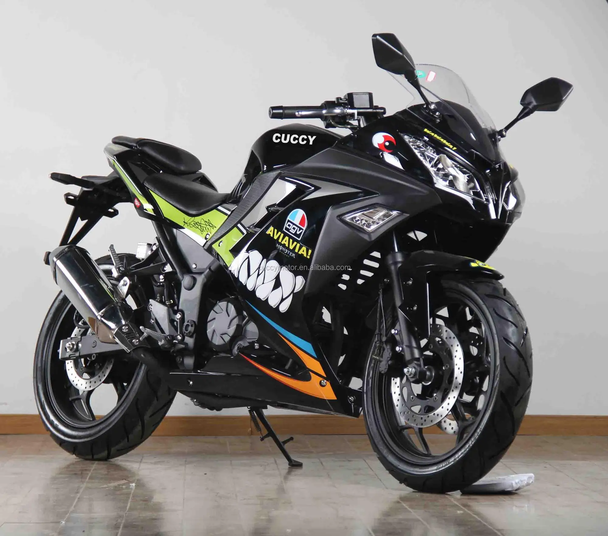 中国motos 摩托水冷摩托车摩托车 350cc 两/双缸,150cc 200cc 250cc