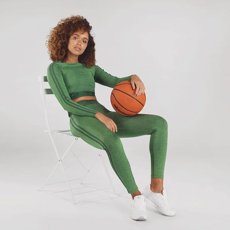 

Customized Label Women Sports Wear Leggings Top Suit
