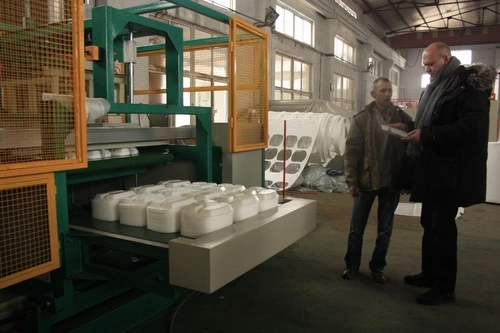 plastic plate making machine price