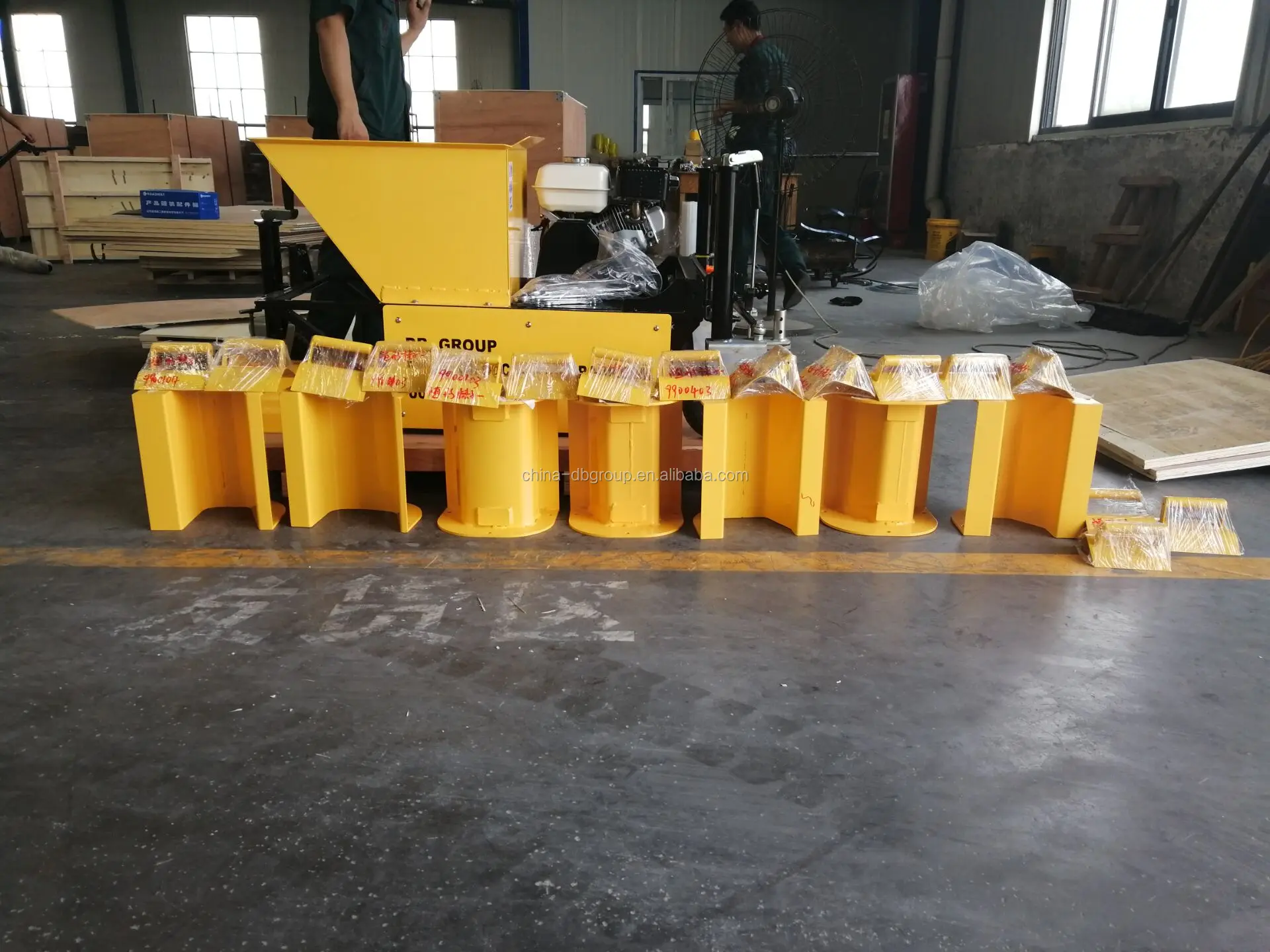 Concrete Cement Road Curb Kerb Laying Machine Buy Concrete Curb