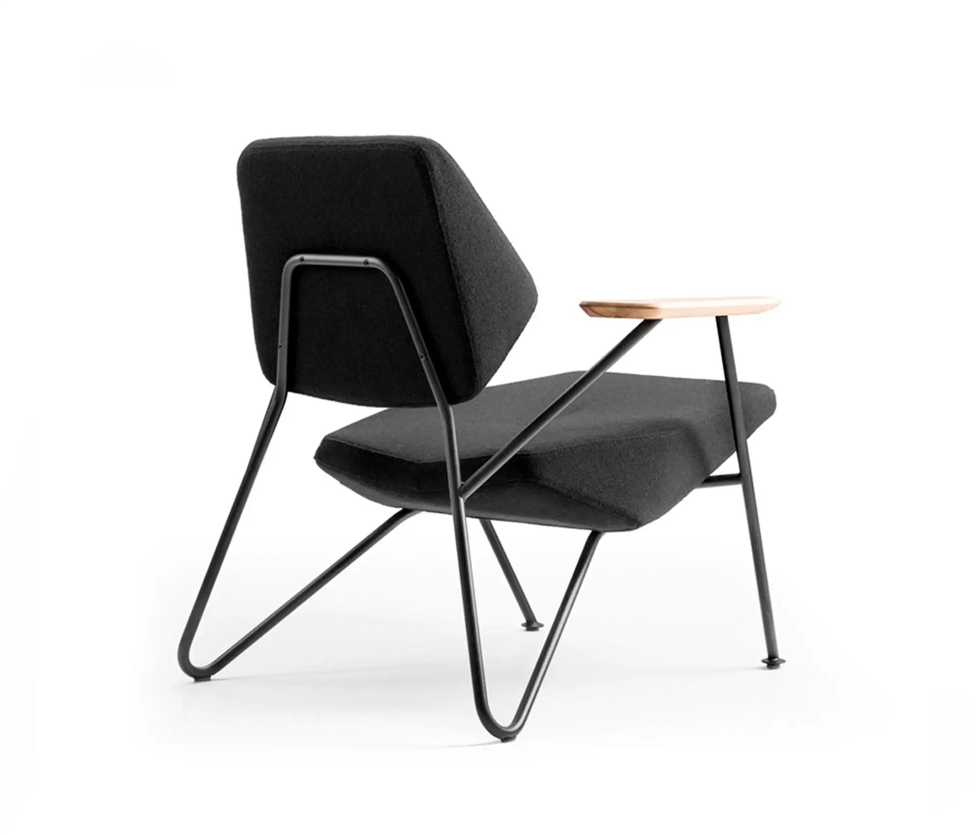polygon-easy-chair-02-b.jpg